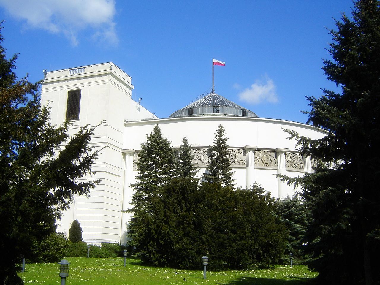 1280px-Sejm_RP.jpg