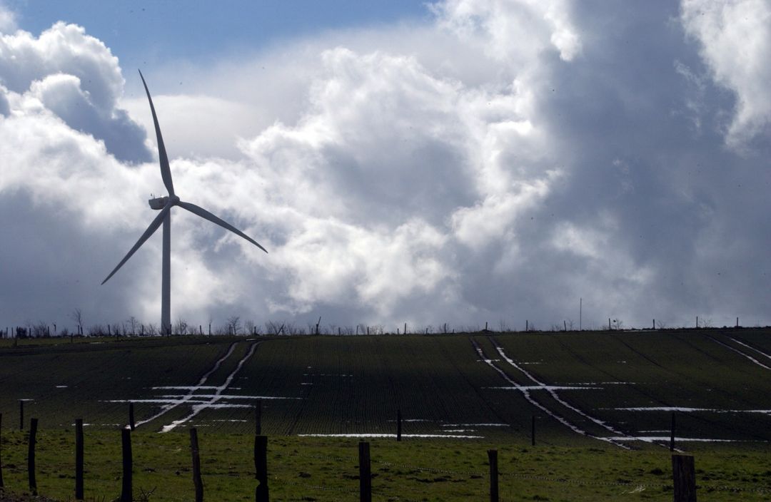 Eoliennes et microplastiques : attention à ces affirmations autour de la position de la Commission européenne - Featured image